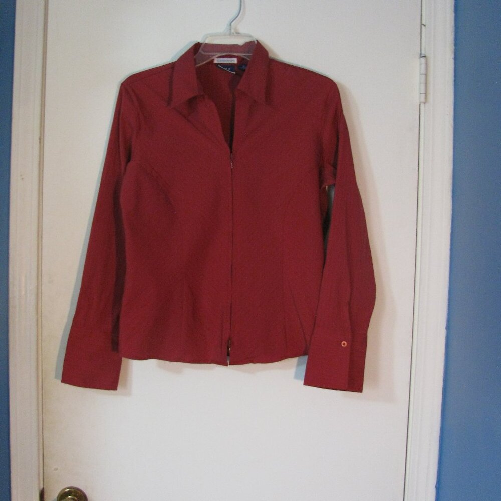 * DCC Missy Blouse Medium EUC Full Zip Front Long Sleeve Brick Red
